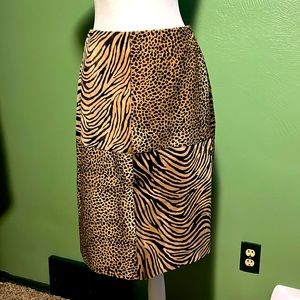 Escada 100% Calf Leather Printed Women’s Skirt EU sz 36 (US 6)